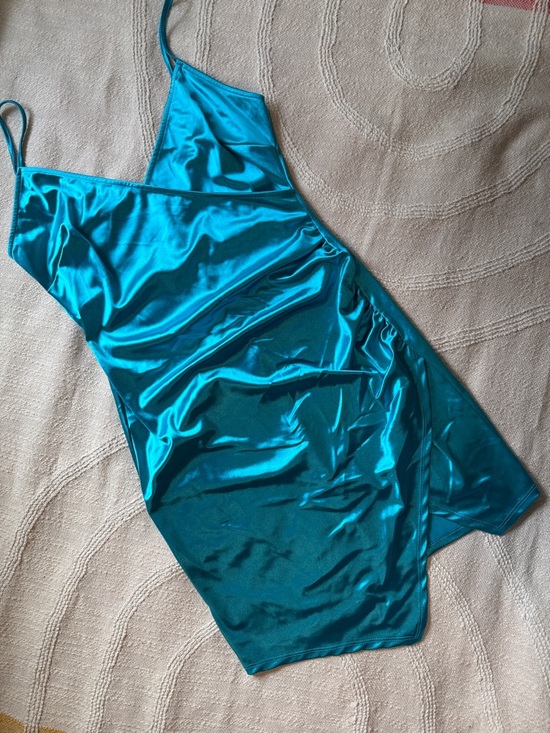 Haley & June Dresses & Skirts - Y2K Aquamarine Slinky Asymmetrical Mini Bodycon Dress